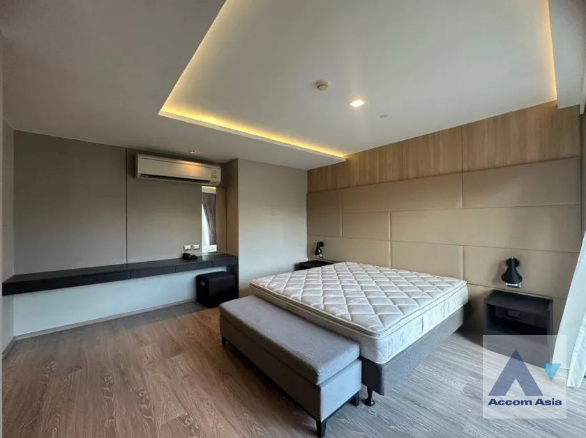 8  3 br Apartment For Rent in Sukhumvit ,Bangkok BTS Ekkamai at Pet Friendly Residence AA36547