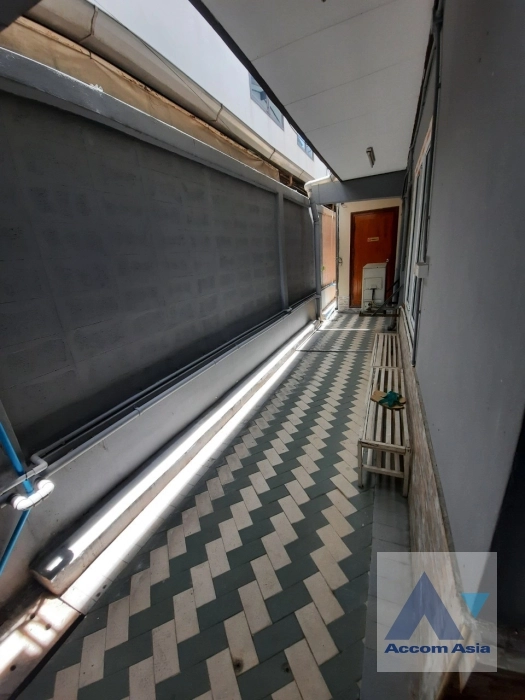 18  House For Rent in Phaholyothin ,Bangkok BTS Ari AA36553