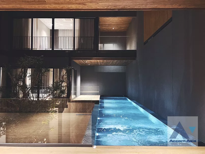  1  4 br House for rent and sale in Pattanakarn ,Bangkok ARL Ramkhamhaeng AA36555