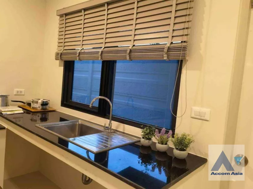 15  4 br House for rent and sale in Samutprakan ,Samutprakan  at Centro Bangna AA36563