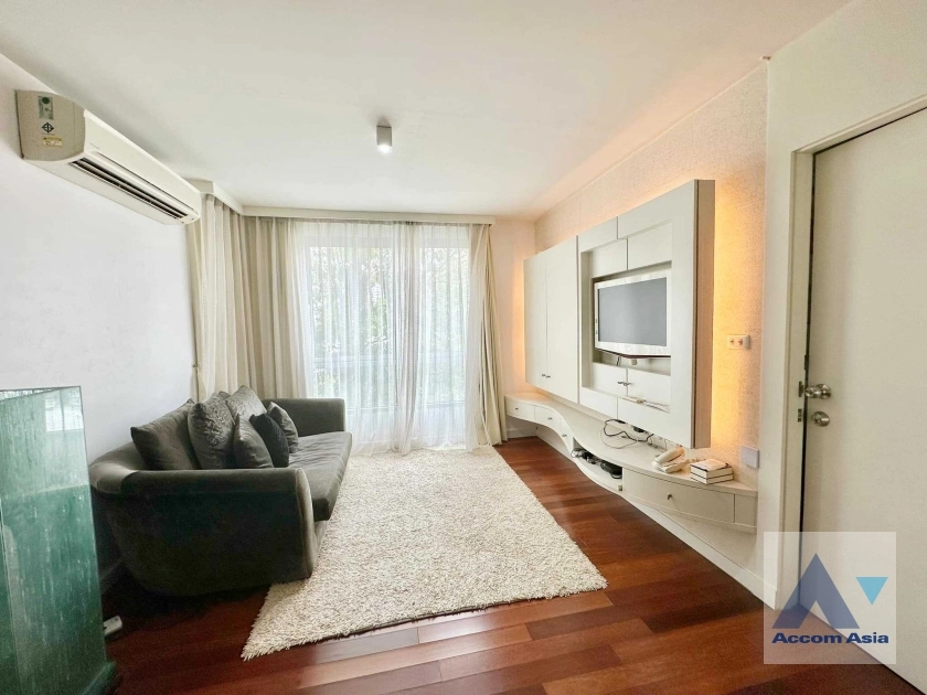 Fully Furnished | The 49 Plus 2 Condominium  1 Bedroom for Sale & Rent BTS Thong Lo in Sukhumvit Bangkok