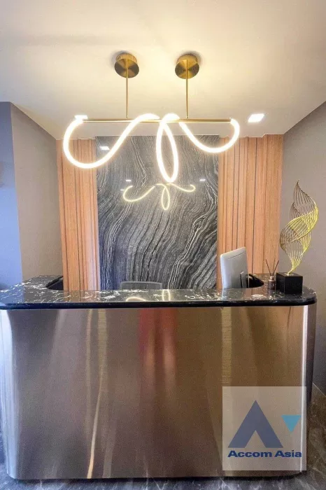 unit 2 Bedrooms  Townhouse For Sale in Petchkasem, Bangkok  (AA36588)