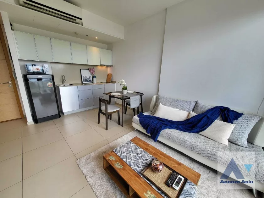 unitFully Furnished | The Lofts Ekkamai 