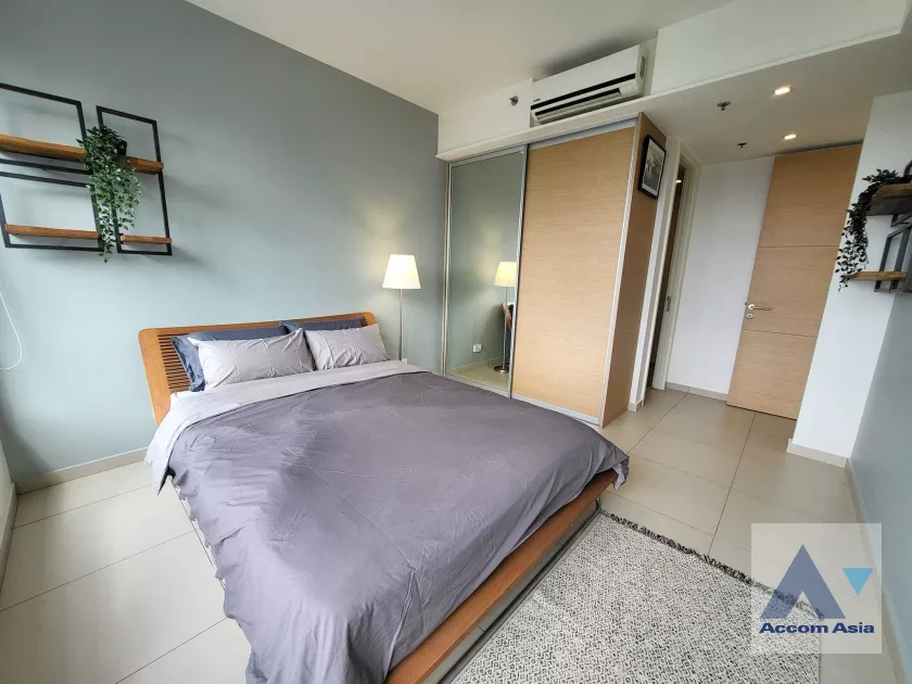 4  1 br Condominium For Rent in Sukhumvit ,Bangkok BTS Ekkamai at The Lofts Ekkamai  AA36592