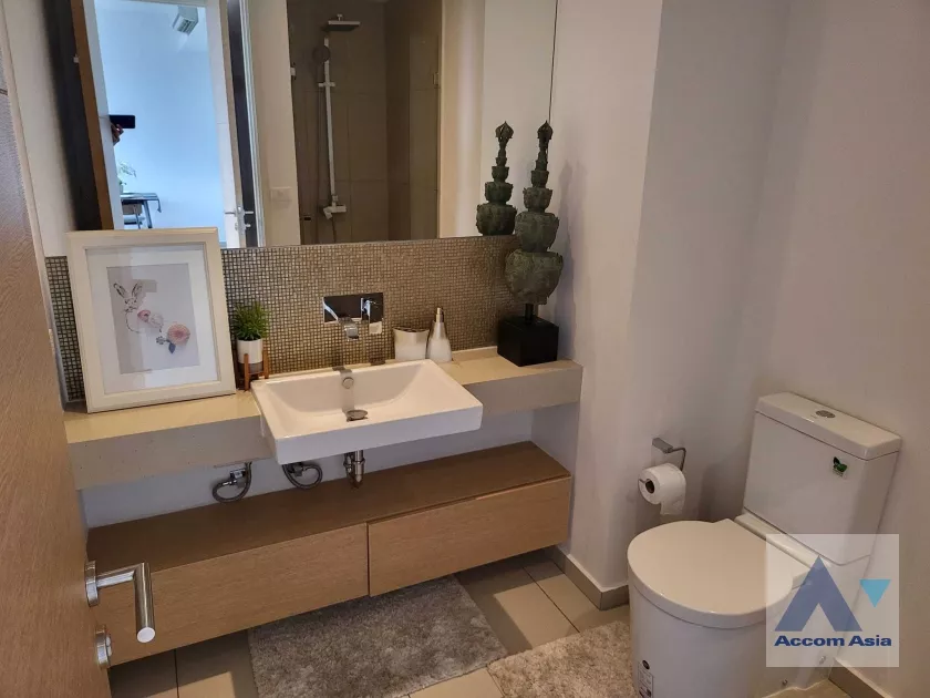 5  1 br Condominium For Rent in Sukhumvit ,Bangkok BTS Ekkamai at The Lofts Ekkamai  AA36592