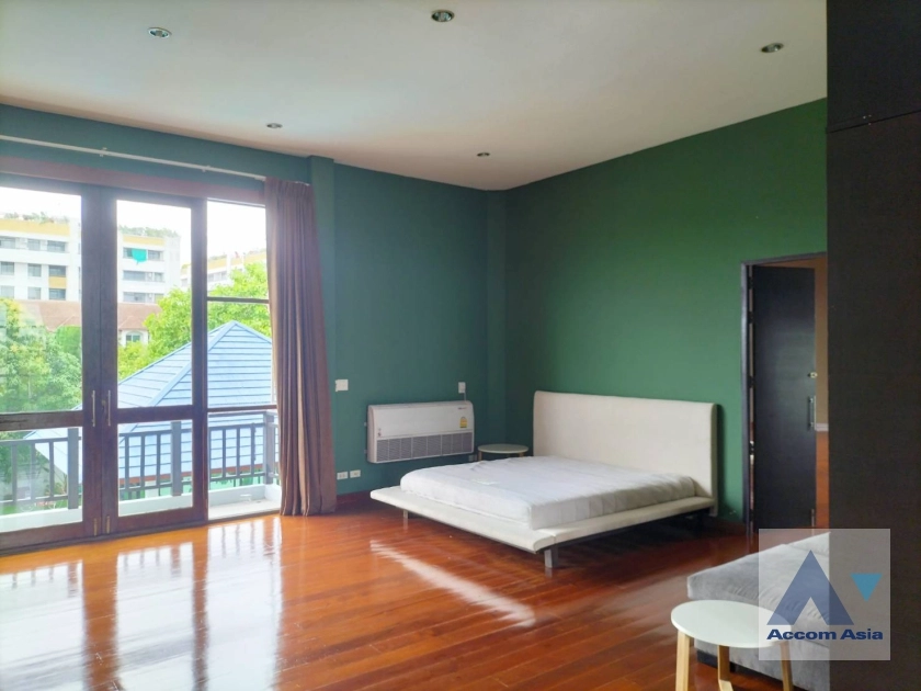 10  5 br House for rent and sale in Sukhumvit ,Bangkok  AA36598