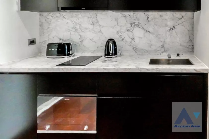 5  1 br Condominium For Sale in Sukhumvit ,Bangkok BTS Thong Lo at KHUN by Yoo AA36599