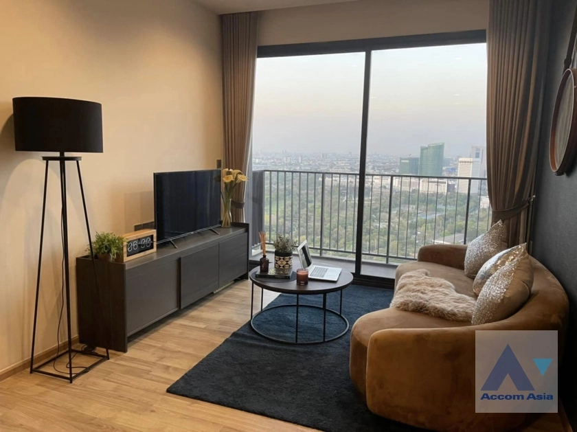 Condominium For Rent & Sale in Phaholyothin, Bangkok Code AA36603