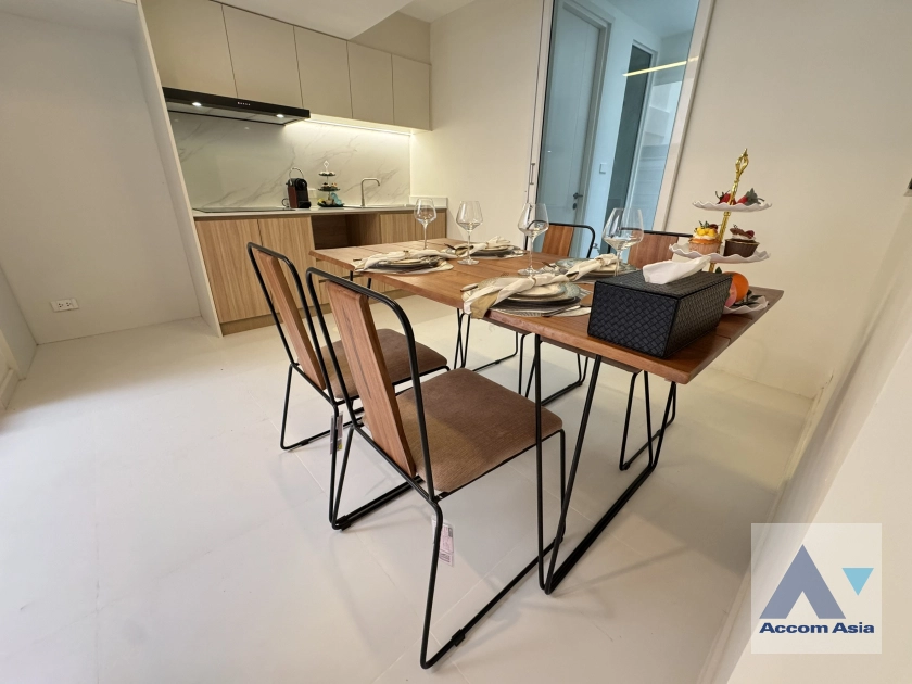 12  2 br Townhouse For Sale in Sukhumvit ,Bangkok BTS Phra khanong at Moo Baan Klongtan Nivet AA36604