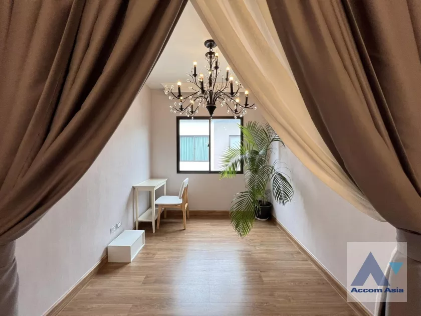 7  4 br House for rent and sale in Phaholyothin ,Bangkok  at The City Ramintra AA36610