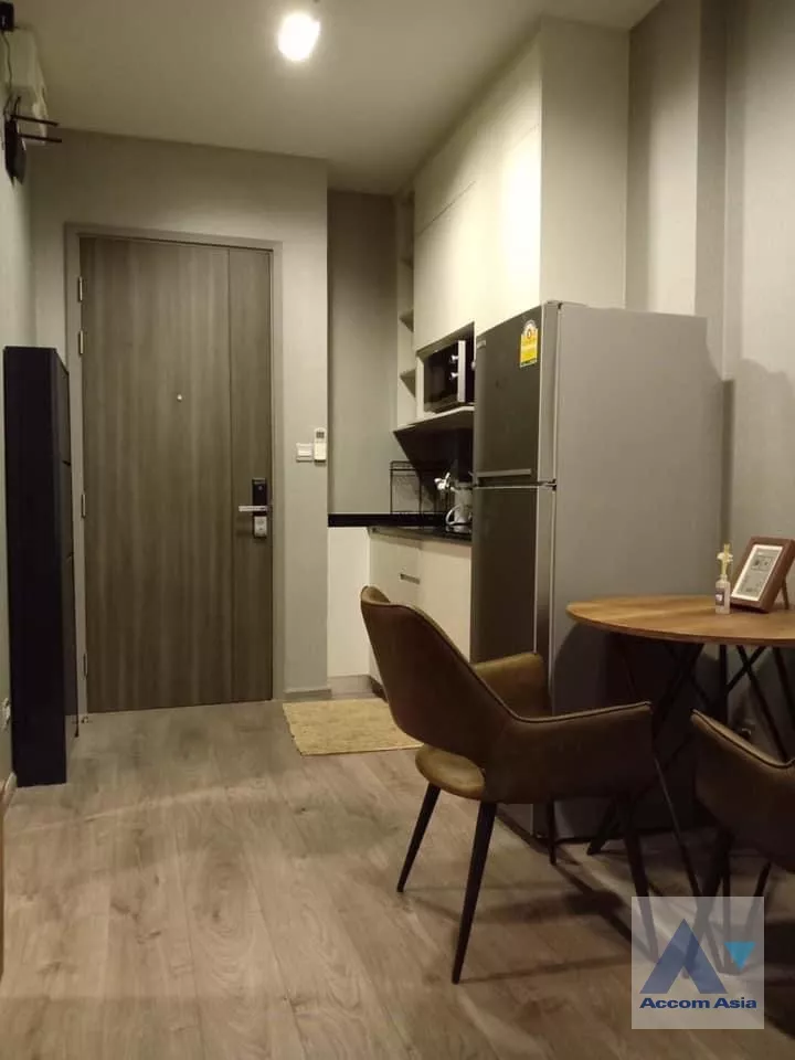 unitWhizdom Avenue Ratchada Ladprao