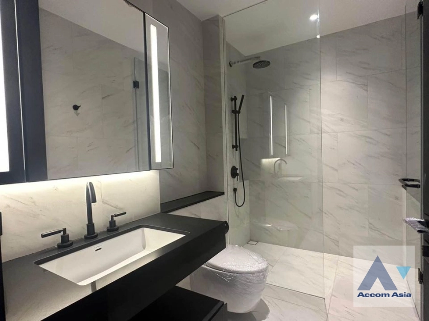 6  2 br Condominium For Sale in Sathorn ,Bangkok BTS Chong Nonsi at Tait 12 AA36626