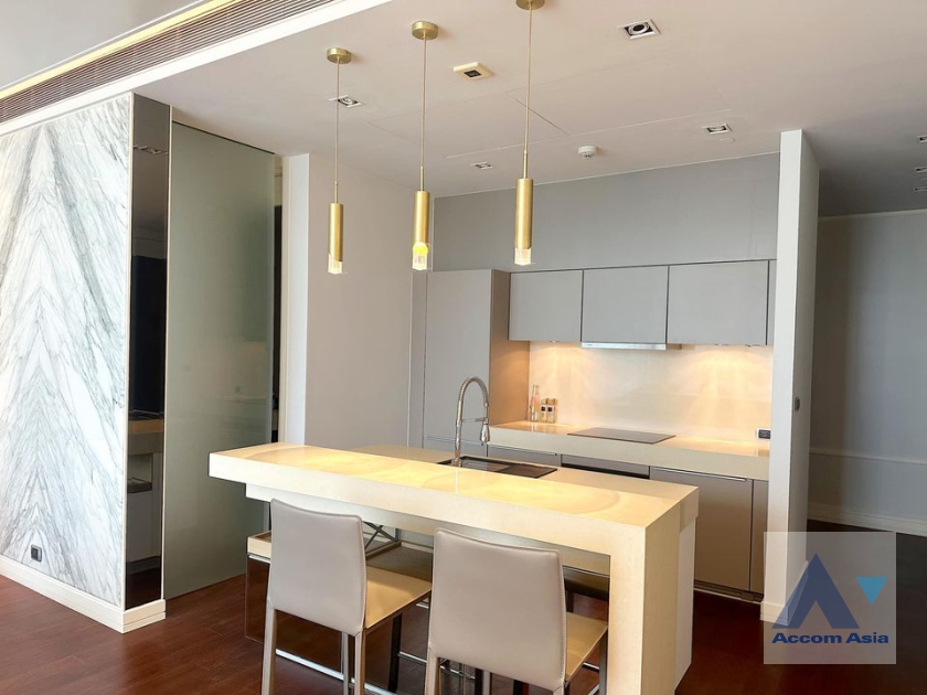  2 Bedrooms  Condominium For Rent in Sukhumvit, Bangkok  near BTS Phrom Phong (AA36627)