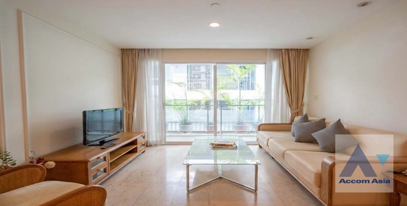 unitPet friendly |  2 Bedrooms  Apartment For Rent & Sale in Silom, Bangkok  near BTS Chong Nonsi (AA36628)