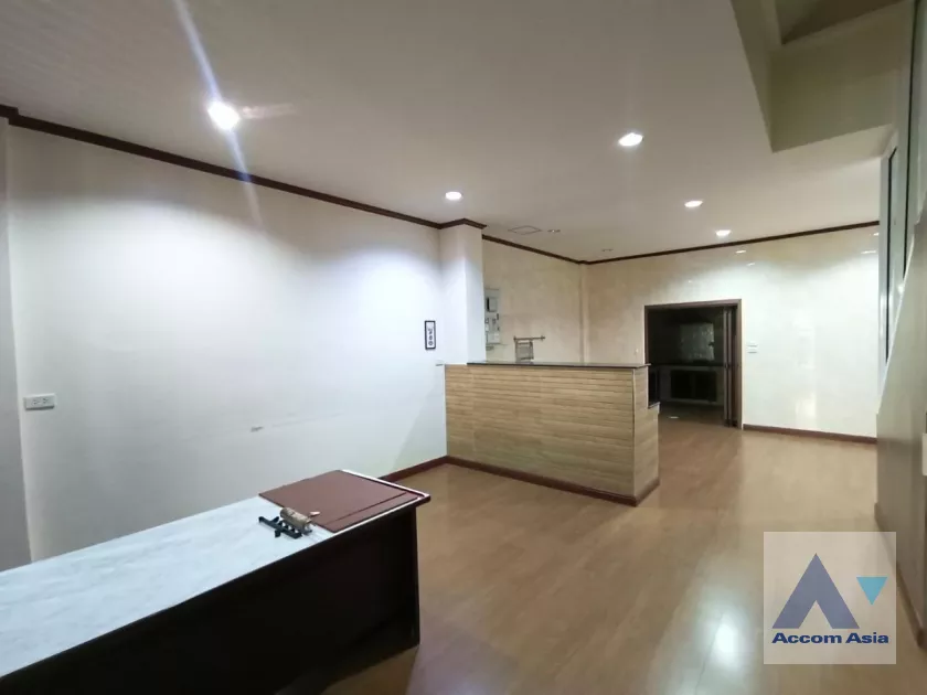 5  4 br Townhouse for rent and sale in Rama 3 ,Bangkok  AA36635