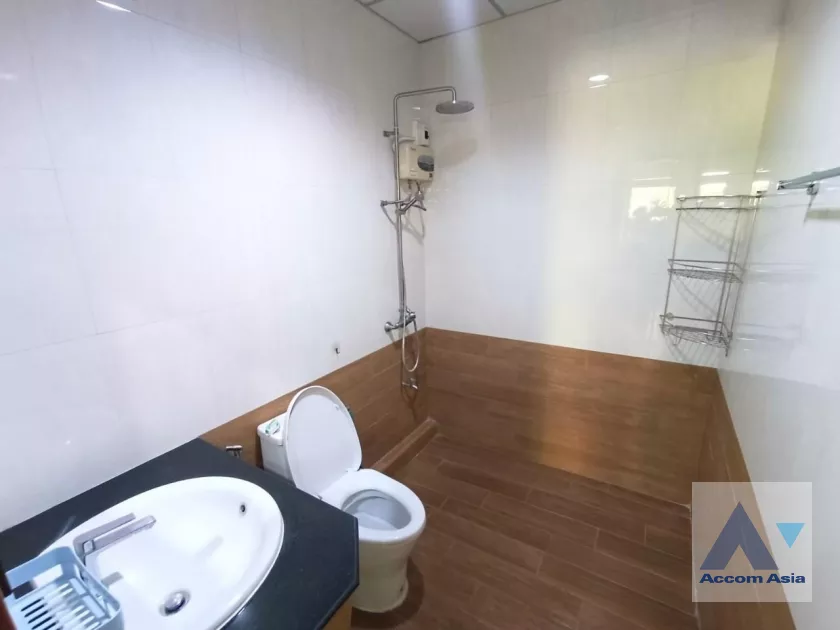 12  4 br Townhouse for rent and sale in Rama 3 ,Bangkok  AA36635