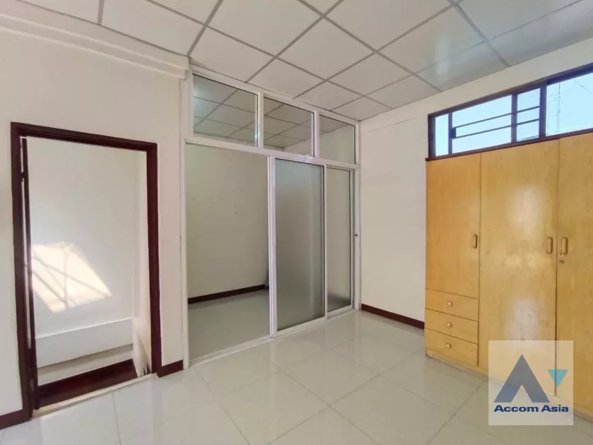 29  4 br Townhouse for rent and sale in Rama 3 ,Bangkok  AA36635