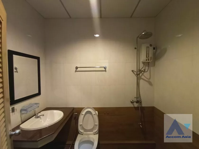 34  4 br Townhouse for rent and sale in Rama 3 ,Bangkok  AA36635