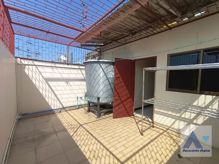 33  4 br Townhouse for rent and sale in Rama 3 ,Bangkok  AA36635