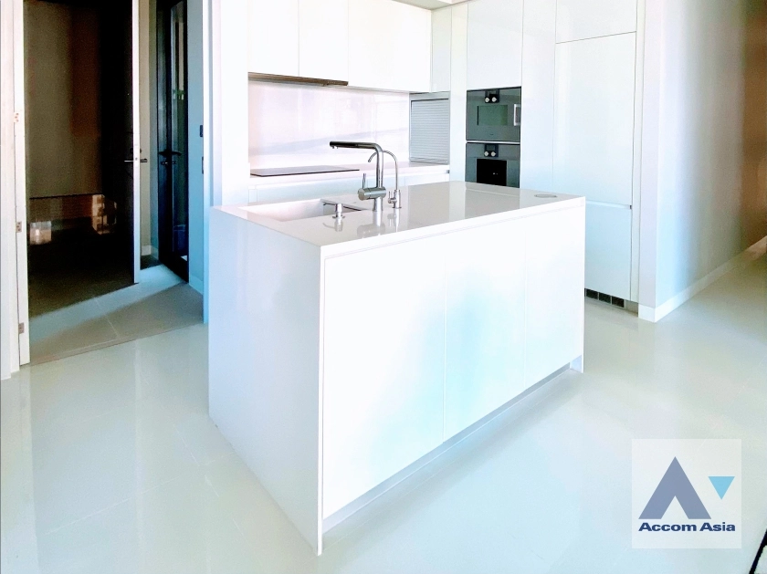 9  2 br Condominium for rent and sale in Sukhumvit ,Bangkok BTS Phrom Phong at Vittorio Sukhumvit 39 AA36636