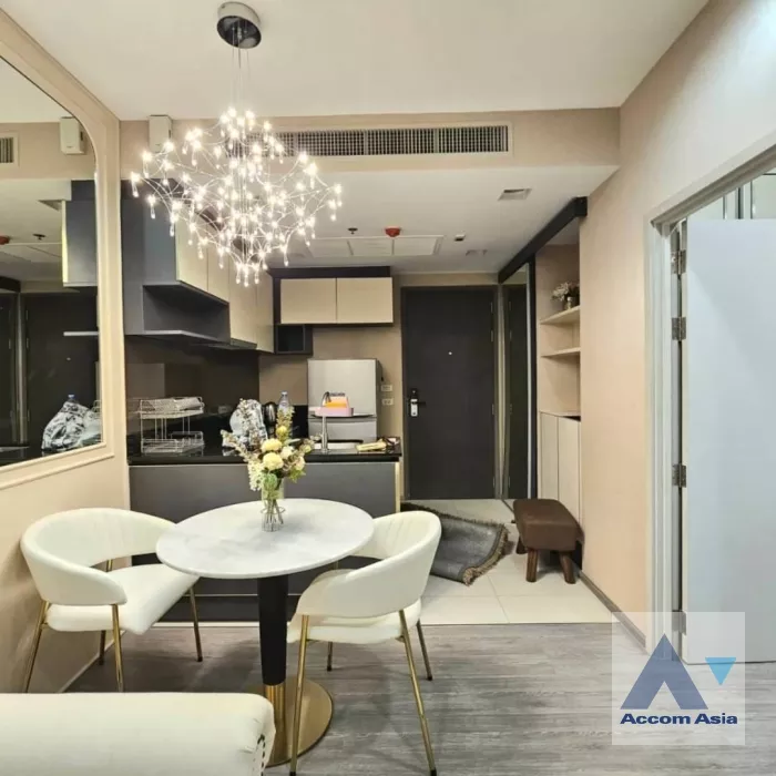  Nye By Sansiri Condominium  1 Bedroom for Rent BTS Wongwian Yai in Charoennakorn Bangkok