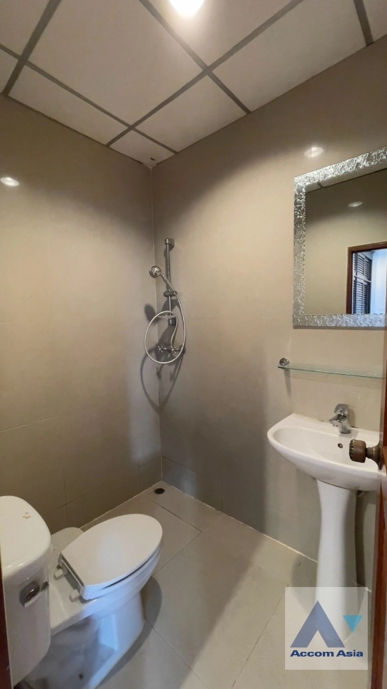 13  4 br House for rent and sale in Sukhumvit ,Bangkok BTS Ekkamai at Ekkamai Villas AA36656