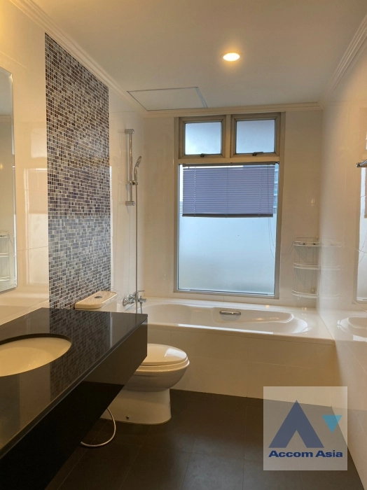 13  3 br Condominium for rent and sale in Sukhumvit ,Bangkok BTS Nana at Newton Tower AA36660