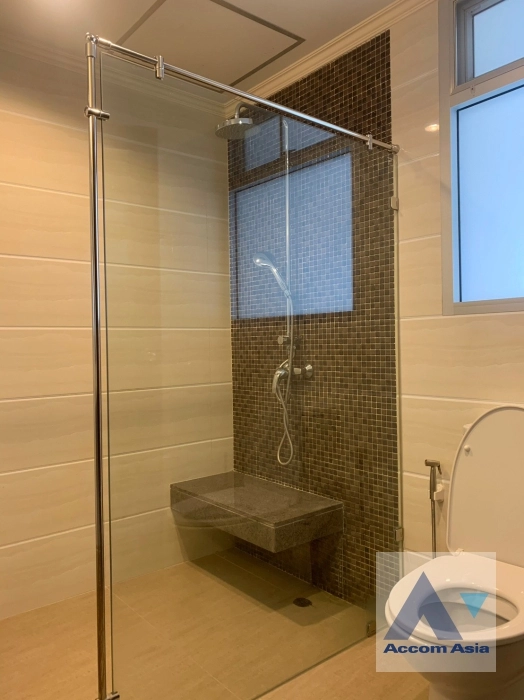 11  3 br Condominium for rent and sale in Sukhumvit ,Bangkok BTS Nana at Newton Tower AA36660