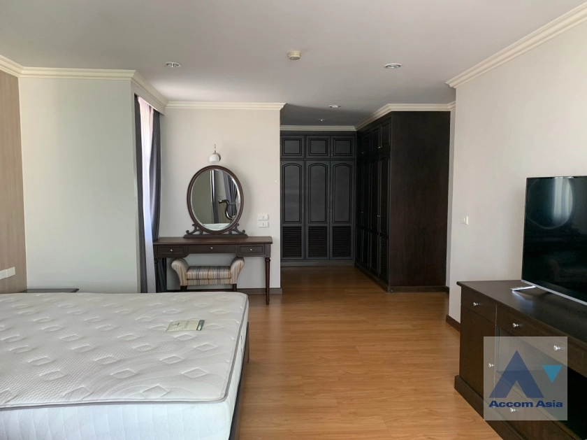 8  3 br Condominium for rent and sale in Sukhumvit ,Bangkok BTS Nana at Newton Tower AA36660