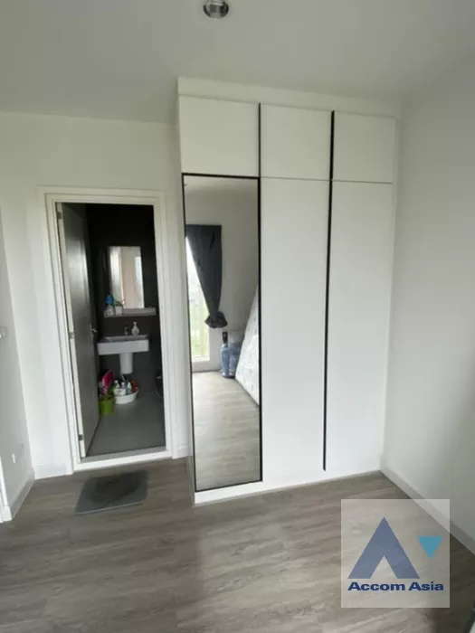  1  1 br Condominium For Sale in Petchkasem ,Bangkok BTS Wuthakat at The Key Sathorn Ratchapruek AA36669