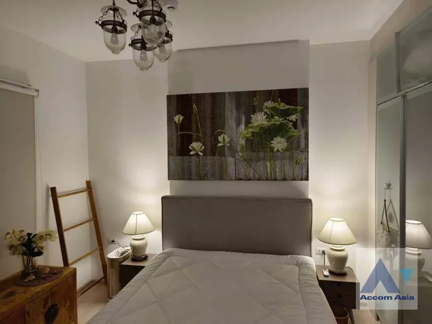 4  1 br Condominium For Sale in Ratchadaphisek ,Bangkok MRT Huai Khwang at Chapter One Eco Ratchada-Huaikwang AA36674