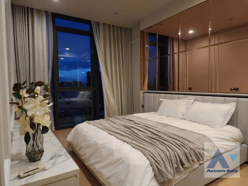 17  2 br Condominium For Sale in Sukhumvit ,Bangkok BTS Thong Lo at The Monument Thong Lo AA36676