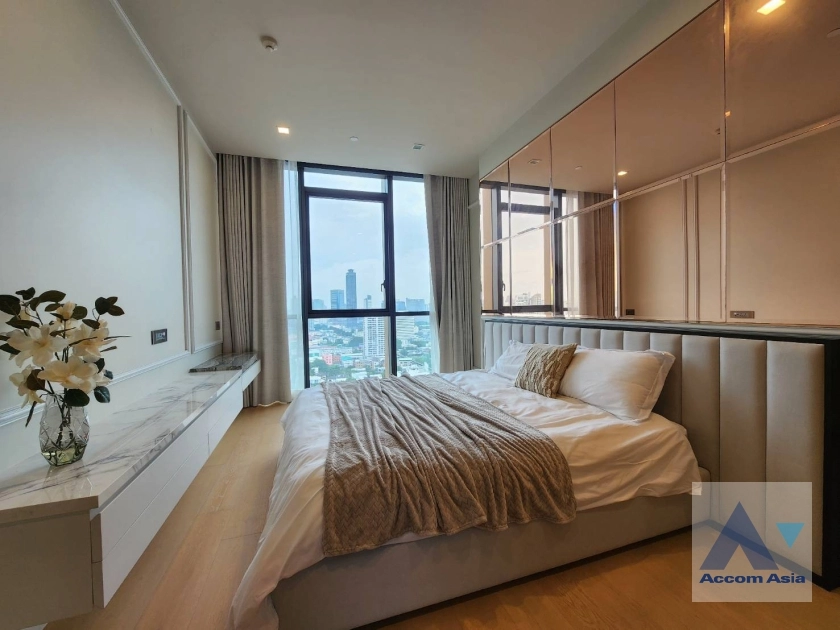 12  2 br Condominium For Sale in Sukhumvit ,Bangkok BTS Thong Lo at The Monument Thong Lo AA36676