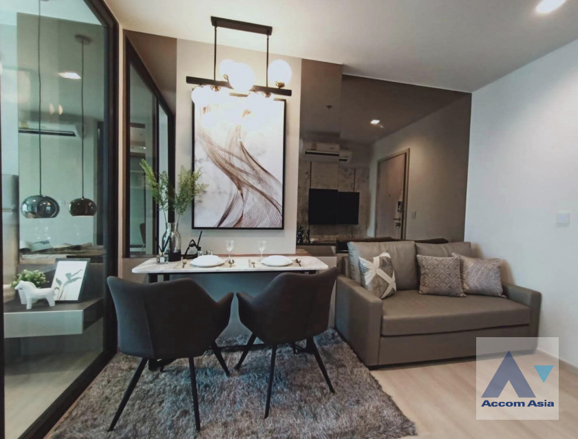  Life One Wireless Condominium  1 Bedroom for Rent BTS Ploenchit in Ploenchit Bangkok