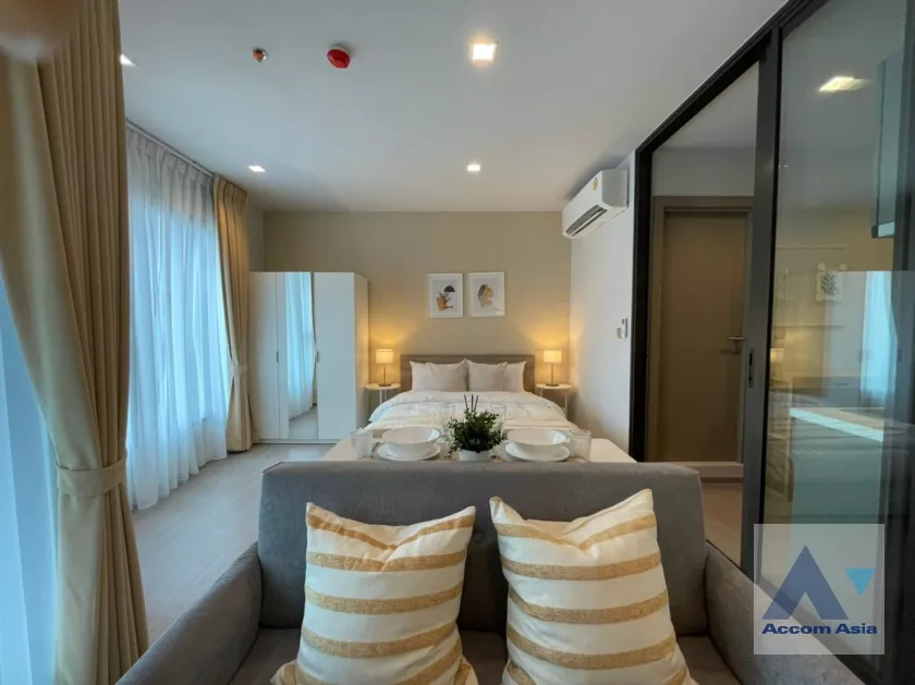 LIFE Asoke-Rama 9 Condominium  for Sale & Rent MRT Rama 9 in Phaholyothin Bangkok