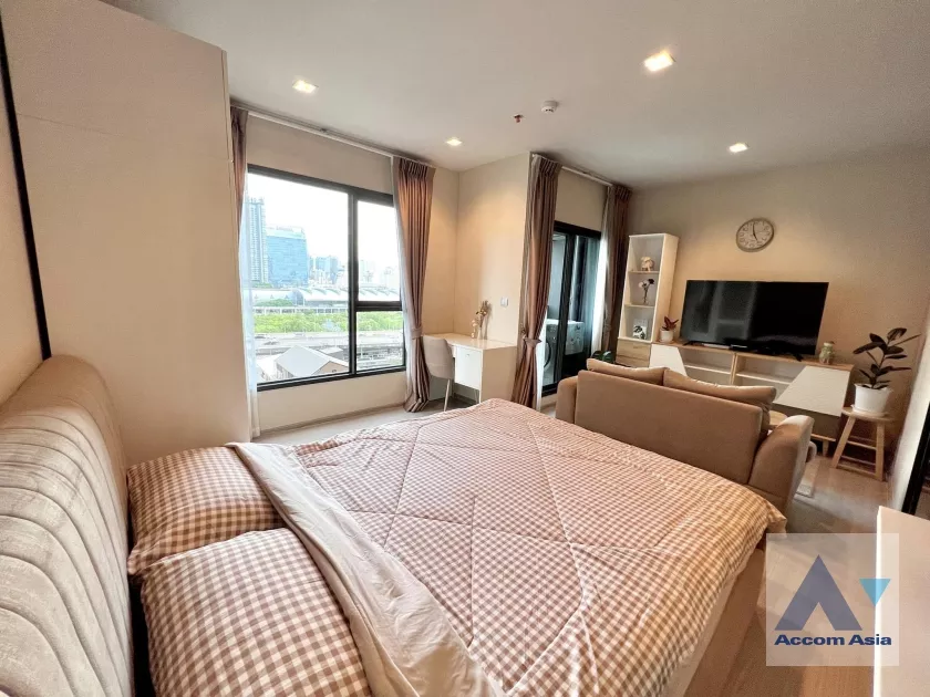  1  Condominium For Sale in Phaholyothin ,Bangkok MRT Rama 9 at LIFE Asoke-Rama 9 AA36687