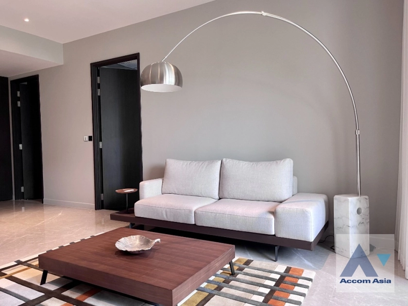 Fully Furnished |  KRAAM Sukhumvit 26 Condominium  1 Bedroom for Rent BTS Phrom Phong in Sukhumvit Bangkok