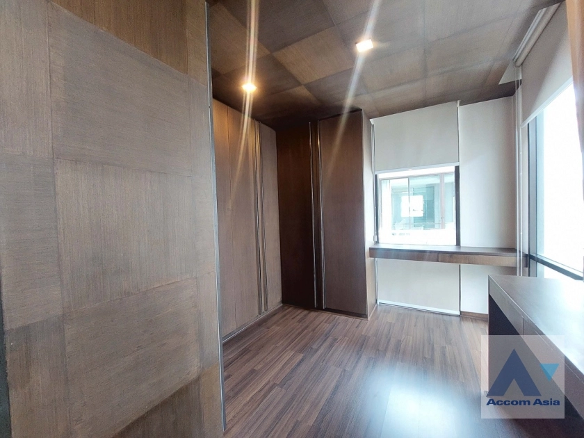 31  3 br House For Rent in Sathorn ,Bangkok MRT Khlong Toei 55091