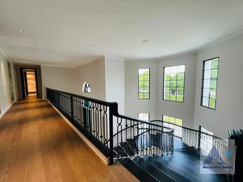 9  4 br House For Sale in Pattanakarn ,Bangkok  at Baan Sansiri Pattanakarn AA36695