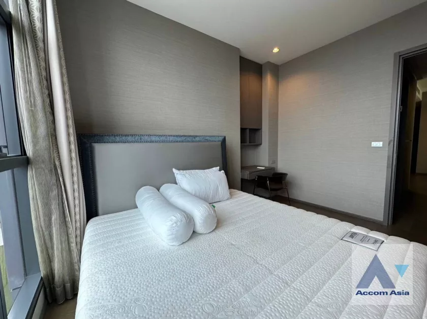 8  2 br Condominium for rent and sale in Silom ,Bangkok BTS Surasak at The Diplomat Sathorn AA36696