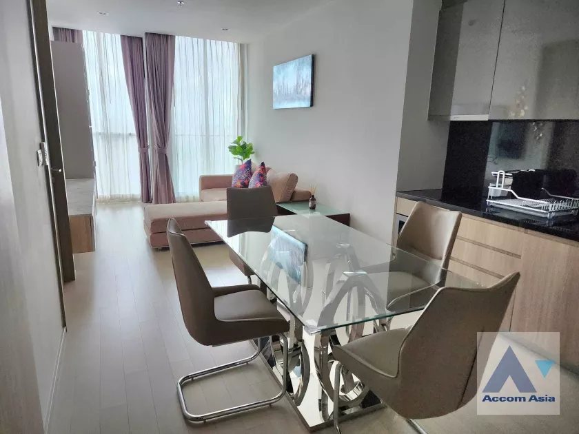 4  2 br Condominium For Rent in Ploenchit ,Bangkok BTS Ploenchit at Noble Ploenchit AA36698