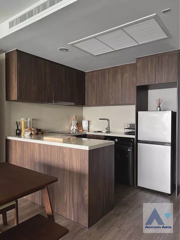 unitNoble Above Wireless Ruamrudee