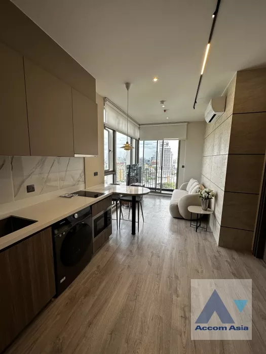 unit 1 Bedroom  Condominium For Rent in Sukhumvit, Bangkok  near BTS Ekkamai (AA36734)