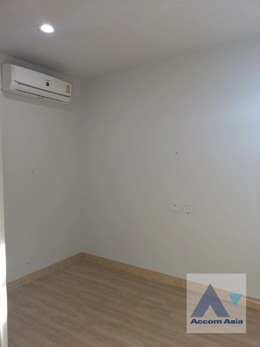 9  6 br House For Rent in Phaholyothin ,Bangkok  AA36741