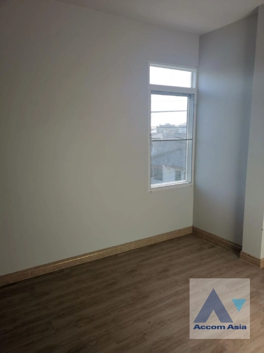 5  6 br House For Rent in Phaholyothin ,Bangkok  AA36741