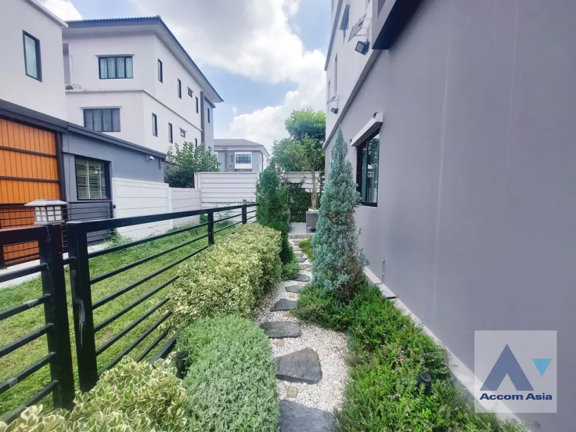 4  3 br Townhouse For Rent in Ratchadaphisek ,Bangkok MRT Sutthisan at The Connect UP 3 AA36747