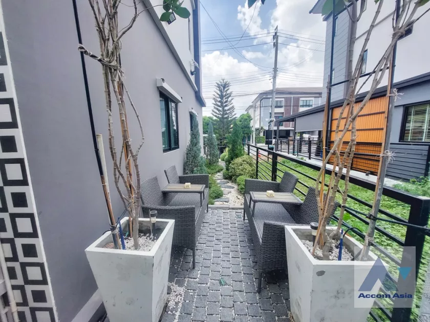 6  3 br Townhouse For Rent in Ratchadapisek ,Bangkok MRT Sutthisan at The Connect UP 3 AA36747