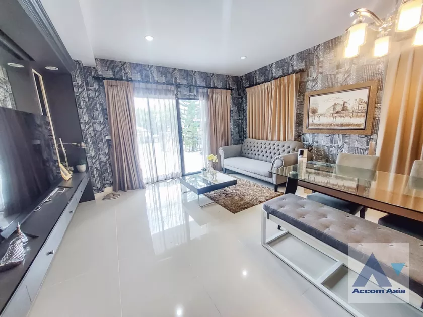 10  3 br Townhouse For Rent in Ratchadaphisek ,Bangkok MRT Sutthisan at The Connect UP 3 AA36747