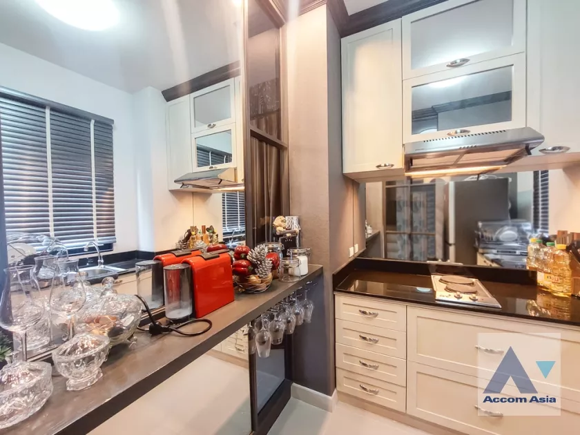 14  3 br Townhouse For Rent in Ratchadapisek ,Bangkok MRT Sutthisan at The Connect UP 3 AA36747