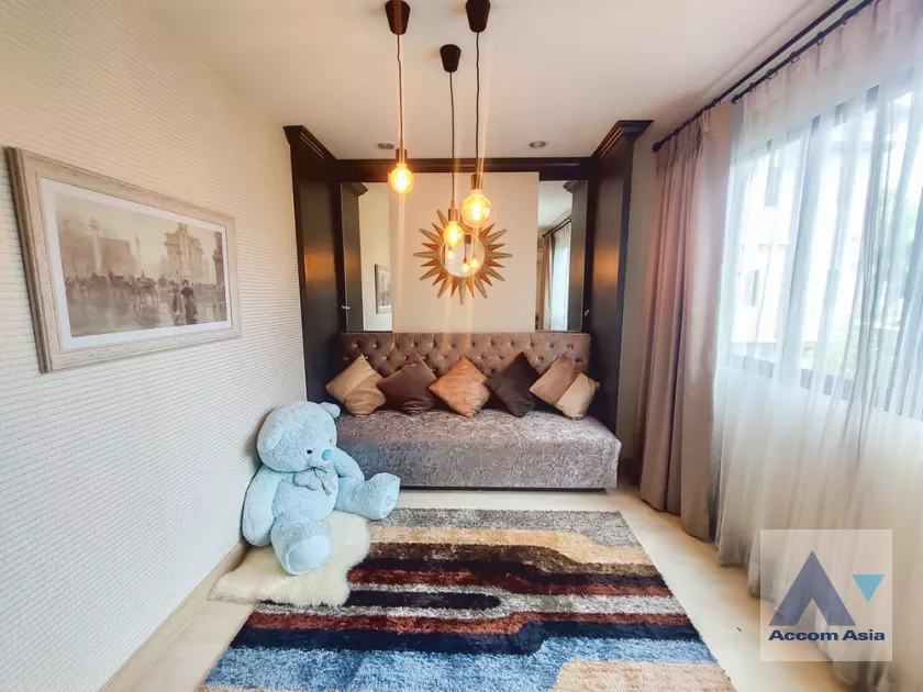 20  3 br Townhouse For Rent in Ratchadapisek ,Bangkok MRT Sutthisan at The Connect UP 3 AA36747